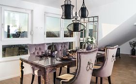 Note Luxury Apartments
